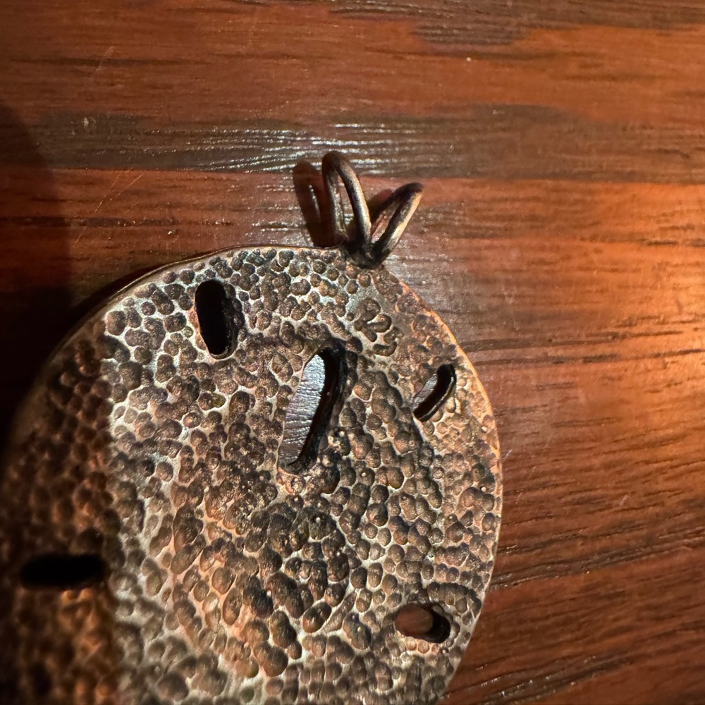 Silver 925 Sand Dollar Pendant - Picture 3 of 4